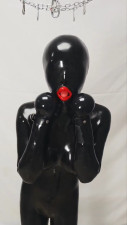 Fully enclosed latex gimp