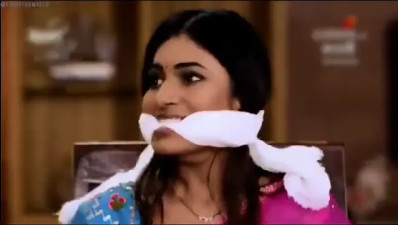 Purve shinde gagged