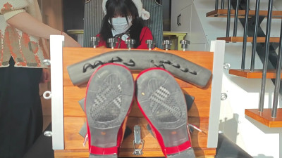 Chinese Tickle 4