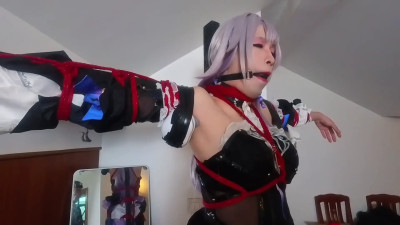 Cosplay Bondage: Seductive Poses, Captivating Outfits
