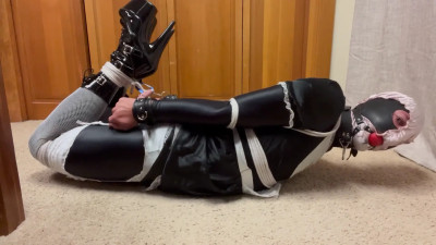 Sissy maid bondage
