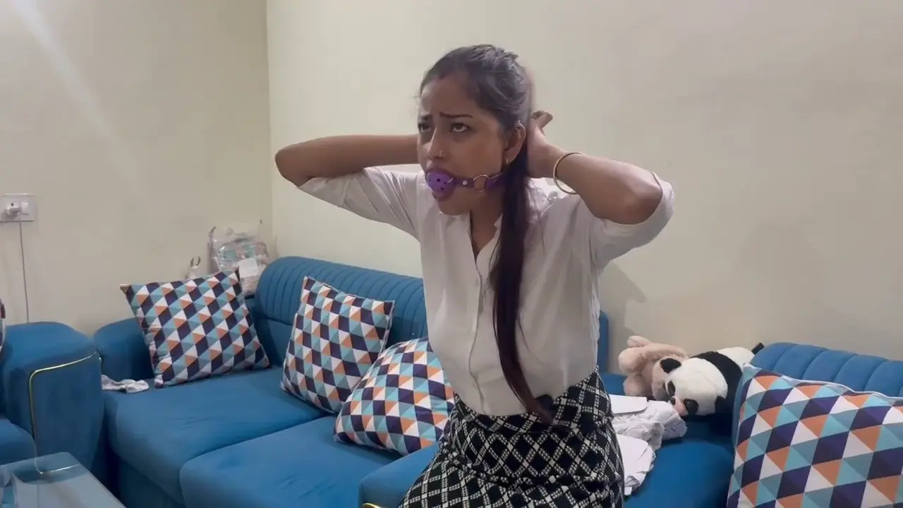 New Bondage Scene: Kidnapped Witness - Drooling through Ballgag - Stream & Download HD | BondageVid.com
