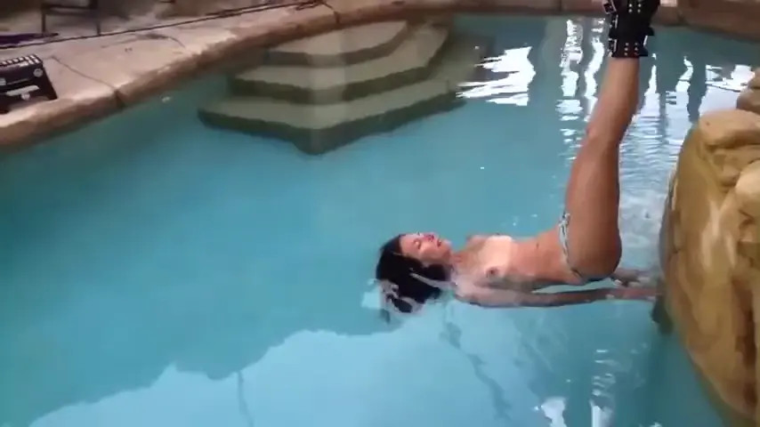 New Bondage Scene: Waterbondage - Stream & Download HD | BondageVid.com
