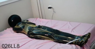 Ballhood on sleepsack