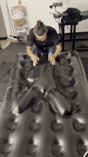 Struggling in vacbed