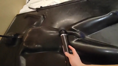 Black vacbed vibrator 3