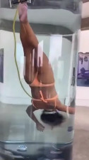 scuba in tank