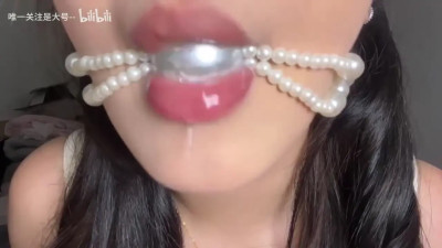 Chinese girl gagged with balloon