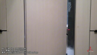 cd stuck
