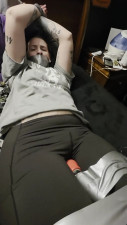 Taped up and vibed