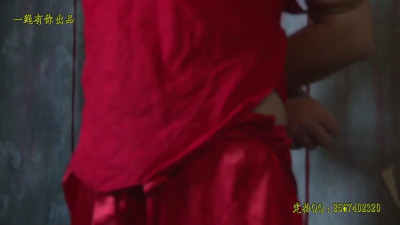 Red Bondage Passion: Seductive Scenes Unveiled