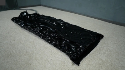 vacuum bed without frame with pear gag and balls