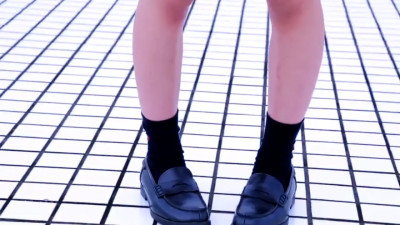 She plays vibrator in first time