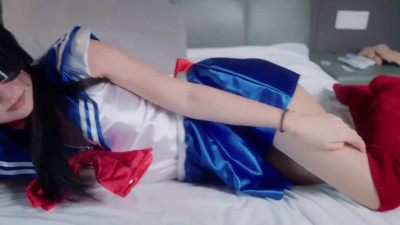 Bondage Fun: Red & Blue Heroine Tied Up & Playful