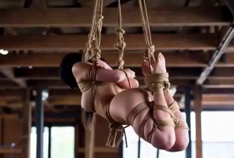 Ai Video - Strong Suspension