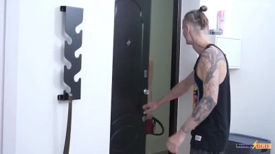 Lia bondage