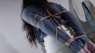 Bound Beauty's Tease: Bondage Sex & Seduction